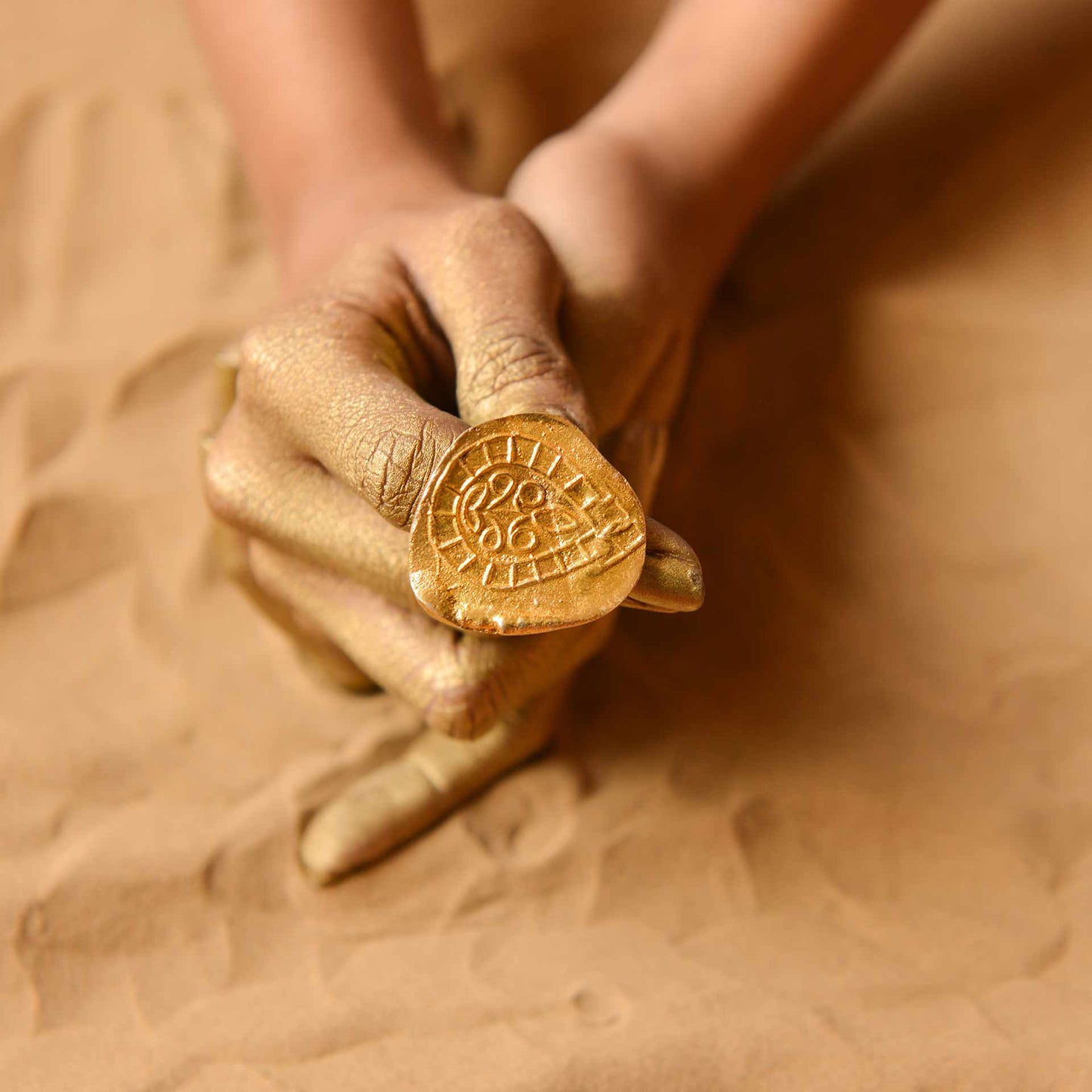 FOSSIL RING 4