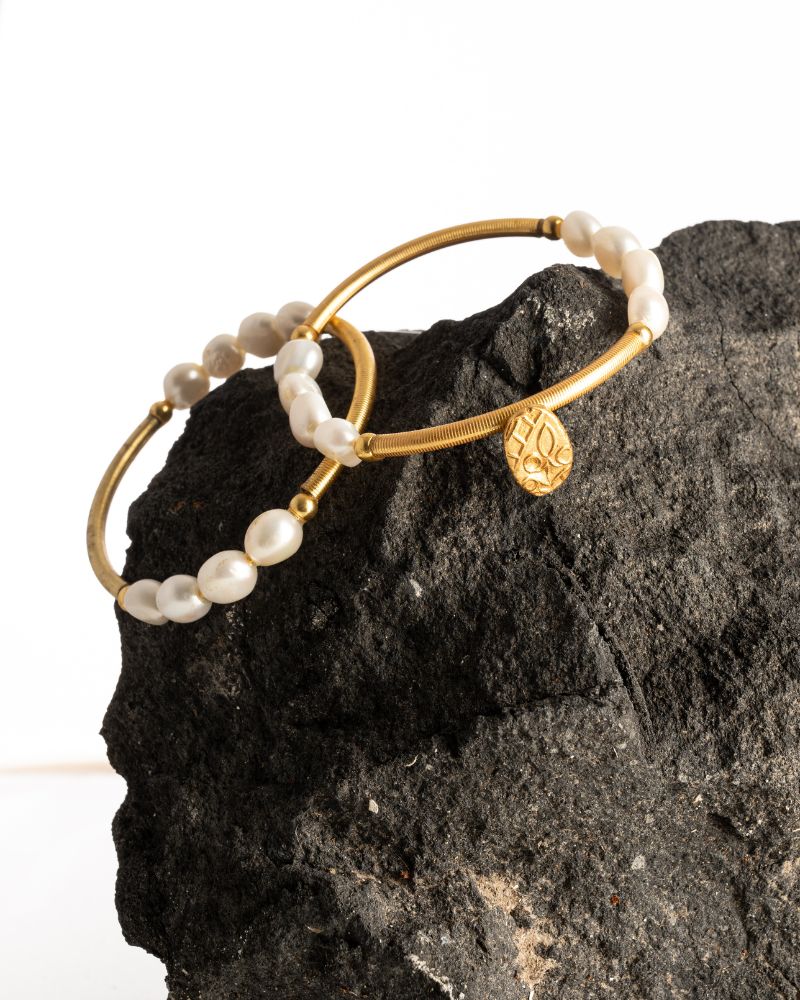 BUBBLE BANGLE