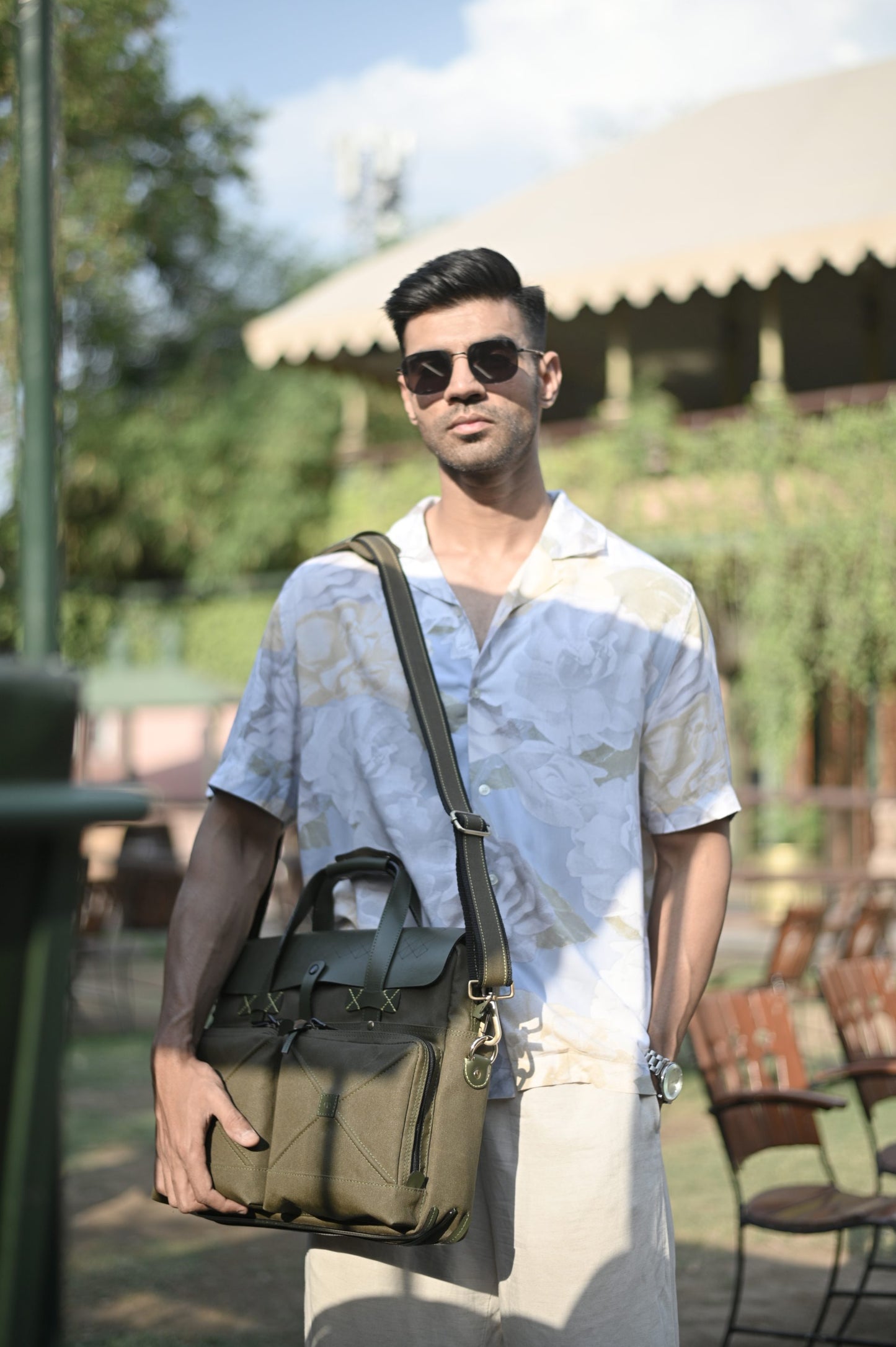 FOREST CRISS CROSS LAPTOP BAG 15