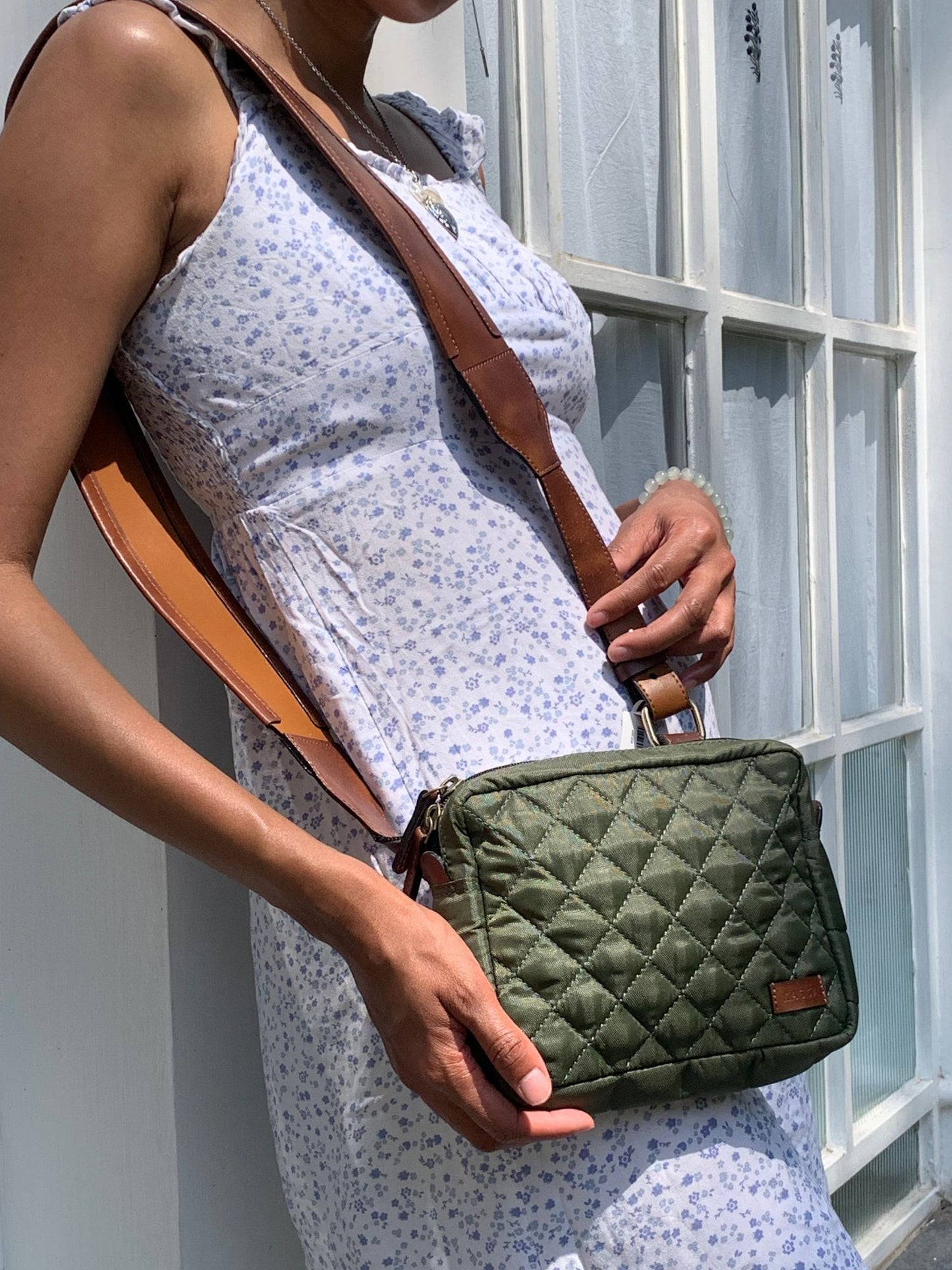 TESSELLATED CANDY SLING
