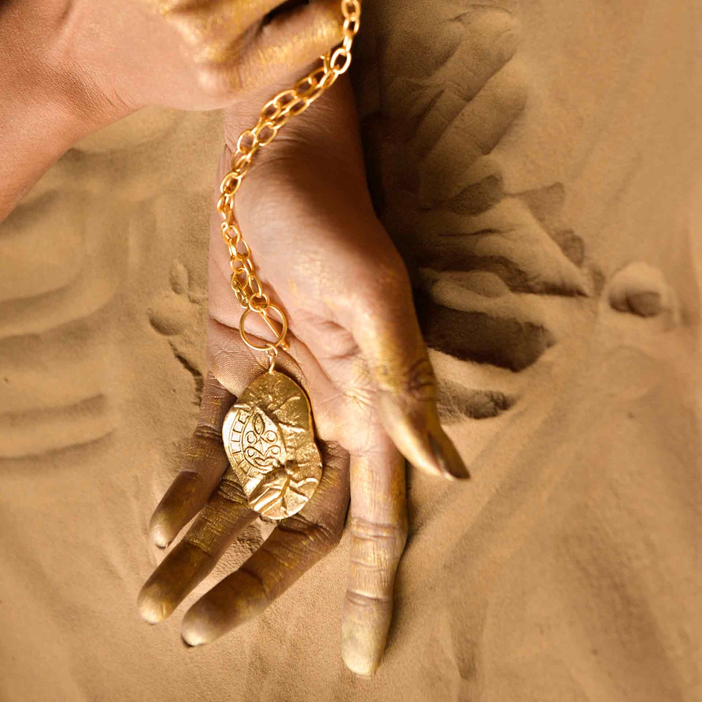 FOSSIL SHACKLE 3