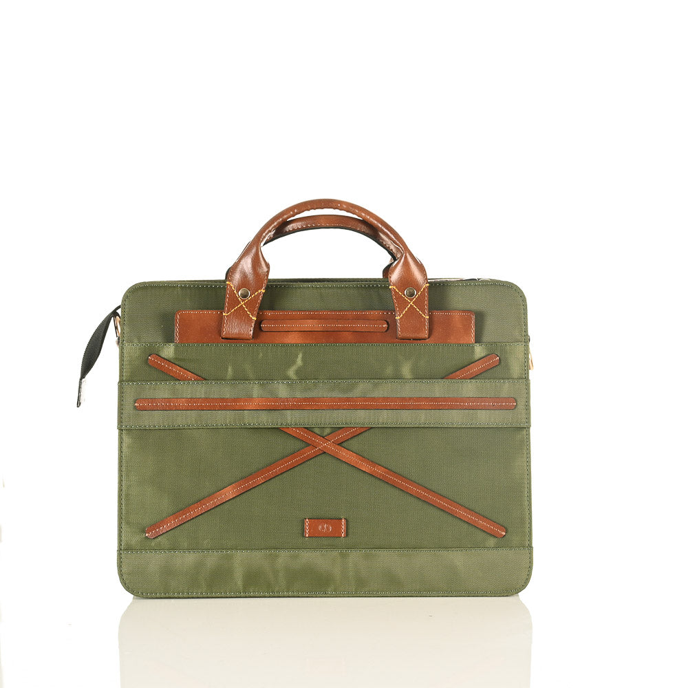 ECRU CRISS CROSS LAPTOP 13"