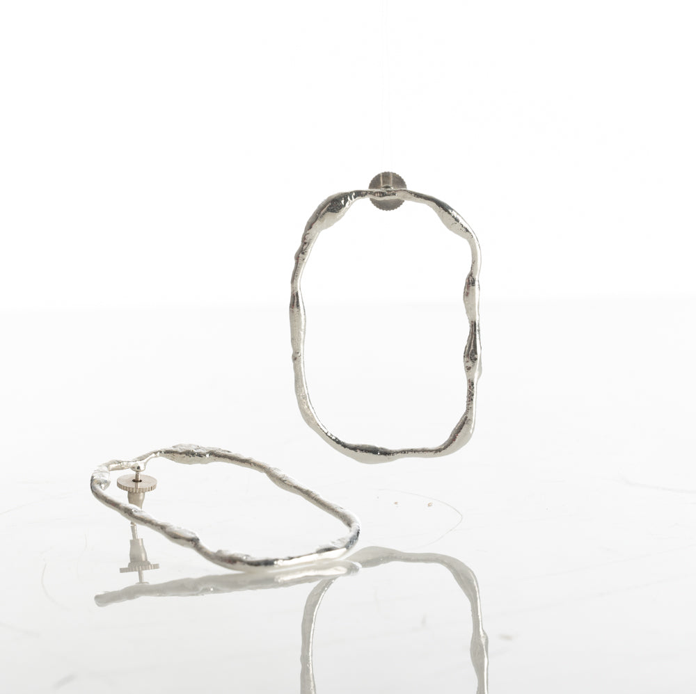 DAWN OVAL EARRINGS