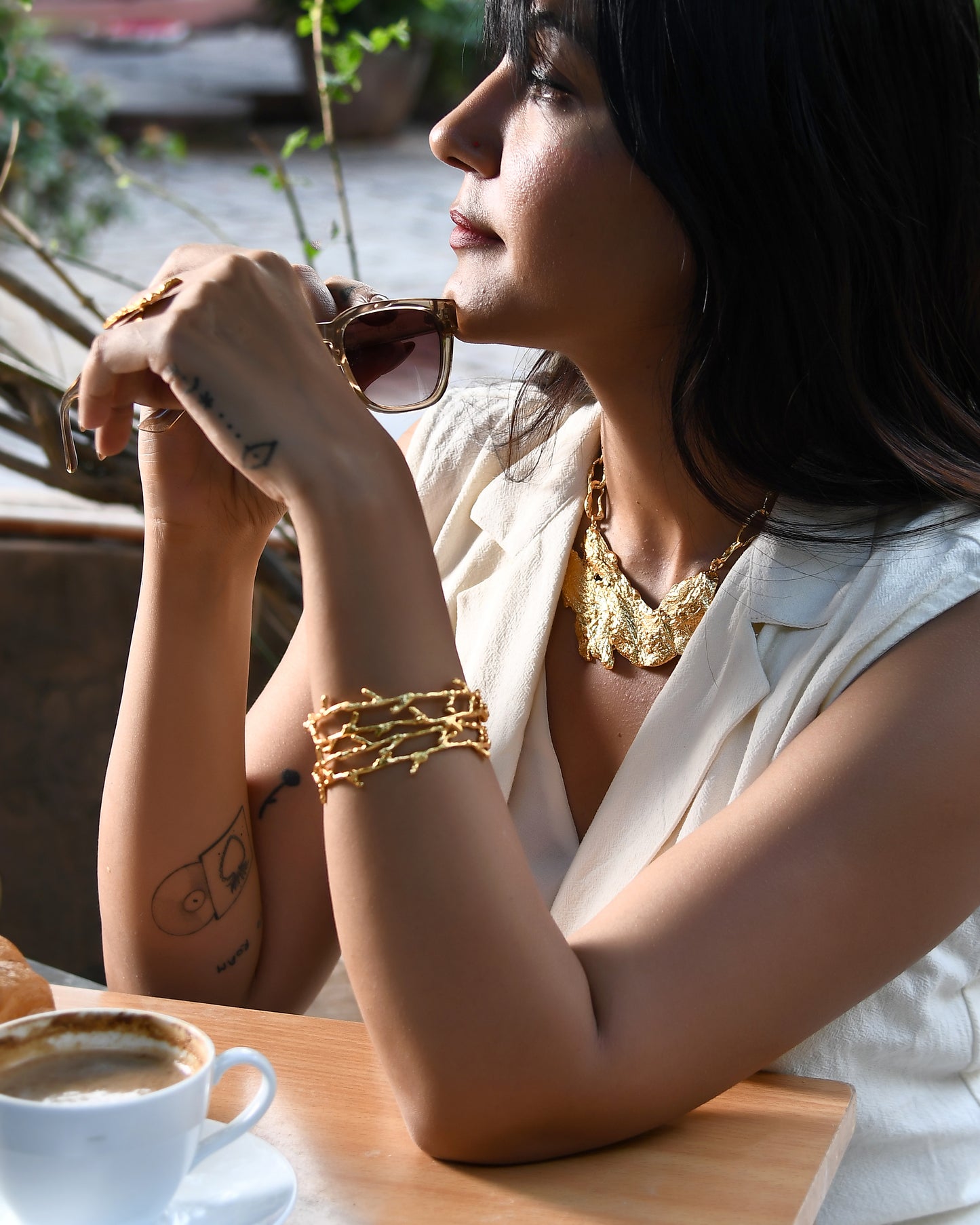 OAK BARK NECKLACE